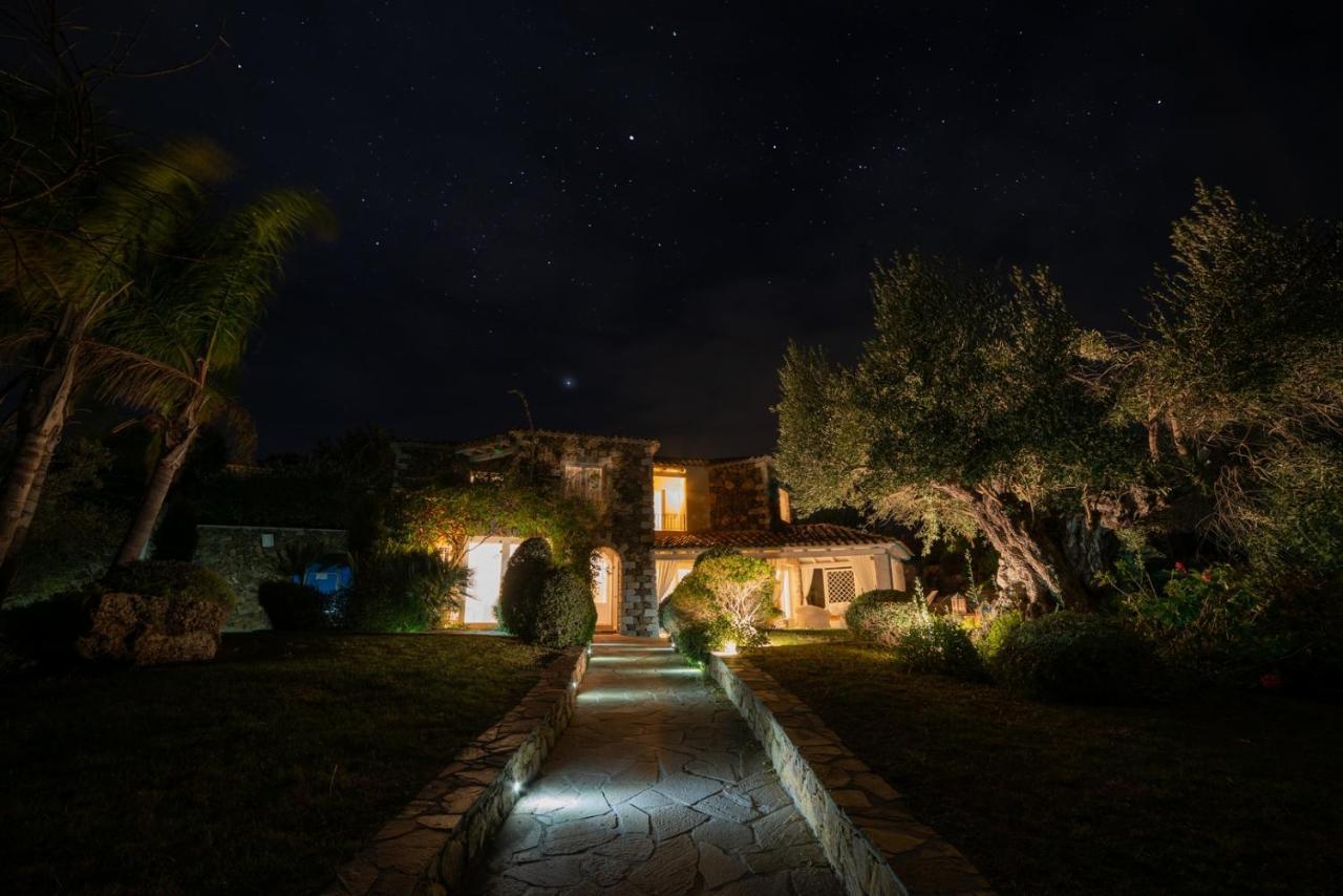 Villa Bougainvillea Con Piscina E Giardino Privato A Pochi Passi Dal Mare Castiadas Εξωτερικό φωτογραφία