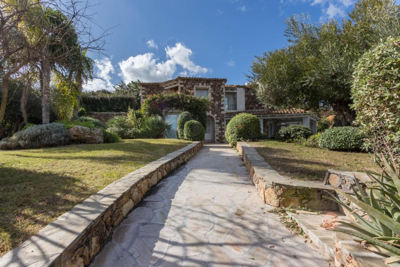 Villa Bougainvillea Con Piscina E Giardino Privato A Pochi Passi Dal Mare Castiadas Εξωτερικό φωτογραφία